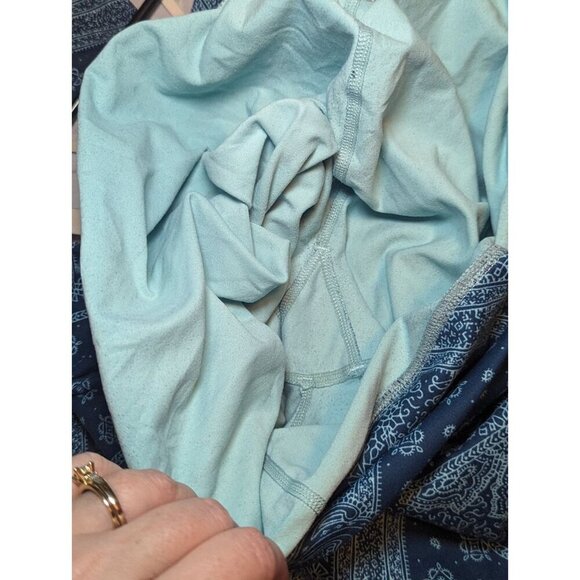 Fabletics women's Size Large Blue Nova Bandana High Waisted Legging And Bra - Picture 10 of 16